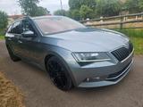 Skoda Superb Combi*Style*Business*AHK*1.Hd.* - Skoda Superb: Business