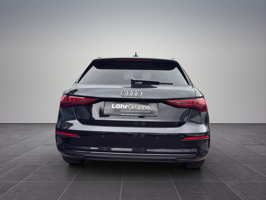 Audi A3 Sportback 40 TFSI E advanced *S-LINE-INTERIEU imagem 3