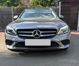 Mercedes-Benz C 180 T Autom. -AHK,Pano,Totwi,elektr.Heckklappe - mit Benzin-Antrieb: Grau, Kombi, Elektr Heckklappe