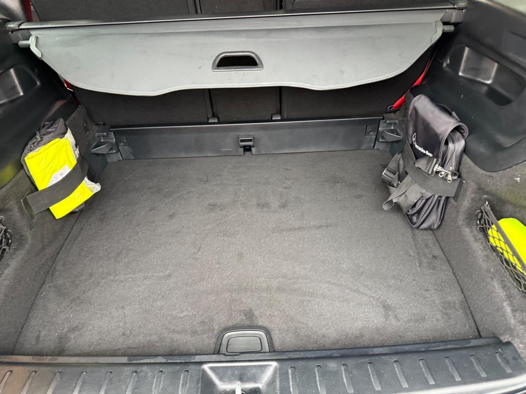 Mercedes-Benz GLB 35 AMG