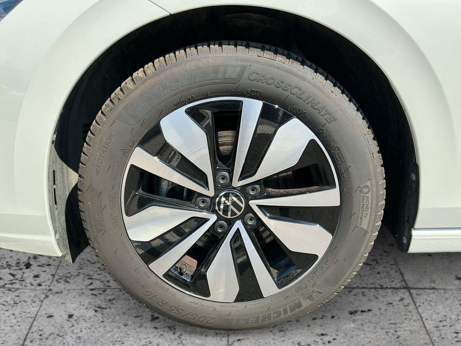 Volkswagen Golf - Bild 8