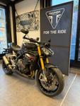 Triumph Speed Triple 1200 RS  *2025* Granite Red