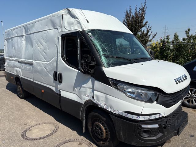 Iveco DAILY 35S 14 V9