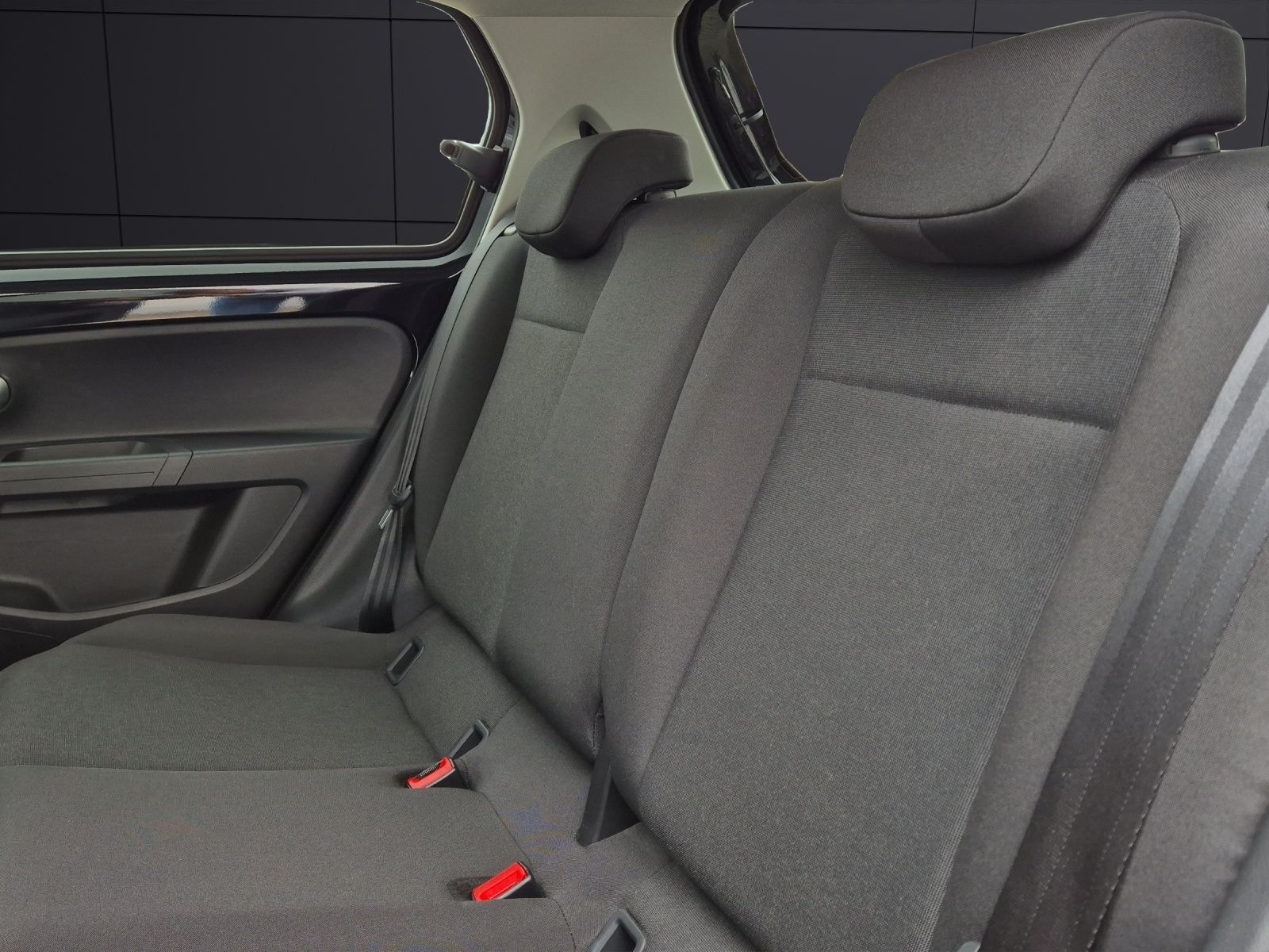 Fahrzeugabbildung Volkswagen up! e-up! Style Plus Matrix AID Klima GRA PDC SH