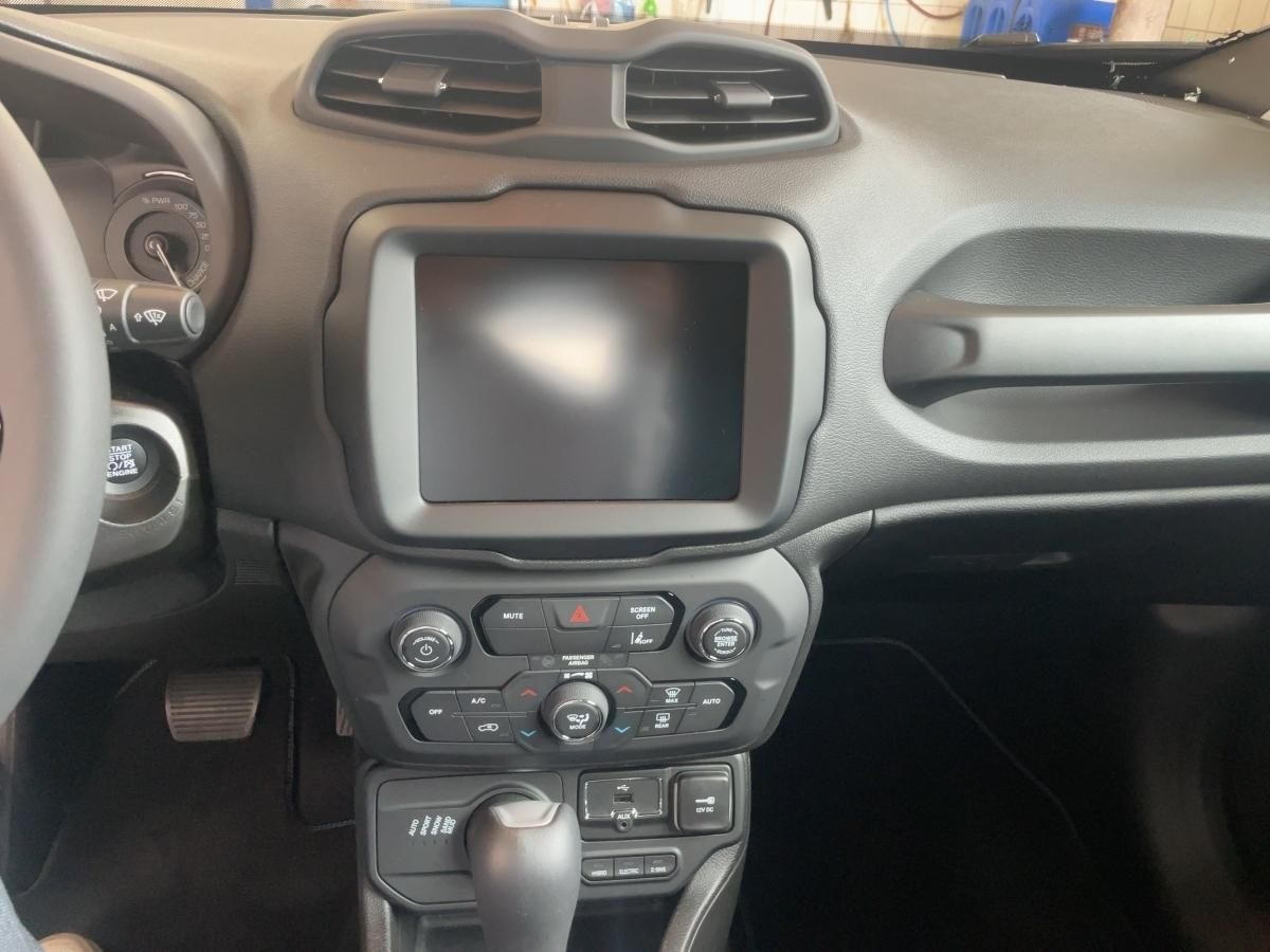 Jeep Renegade - Bild 16