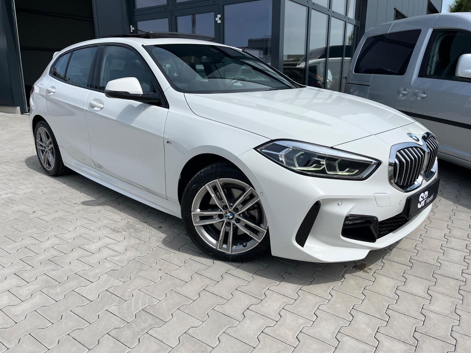 BMW 118 i M Sport PANO AHK 7G LED SHADOW ACC RFK