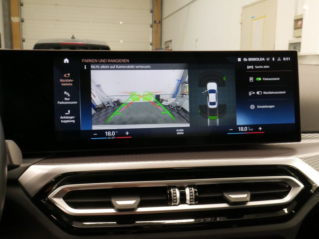 BMW 320 i xDrive M-Sport KAMERA NAVI AHK FACEL. LED foto 10