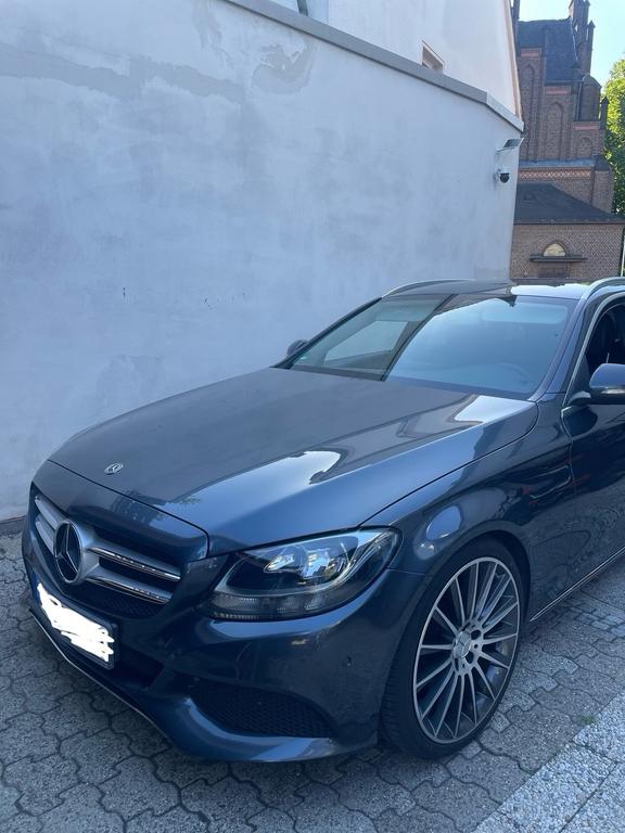 Mercedes-Benz C 220