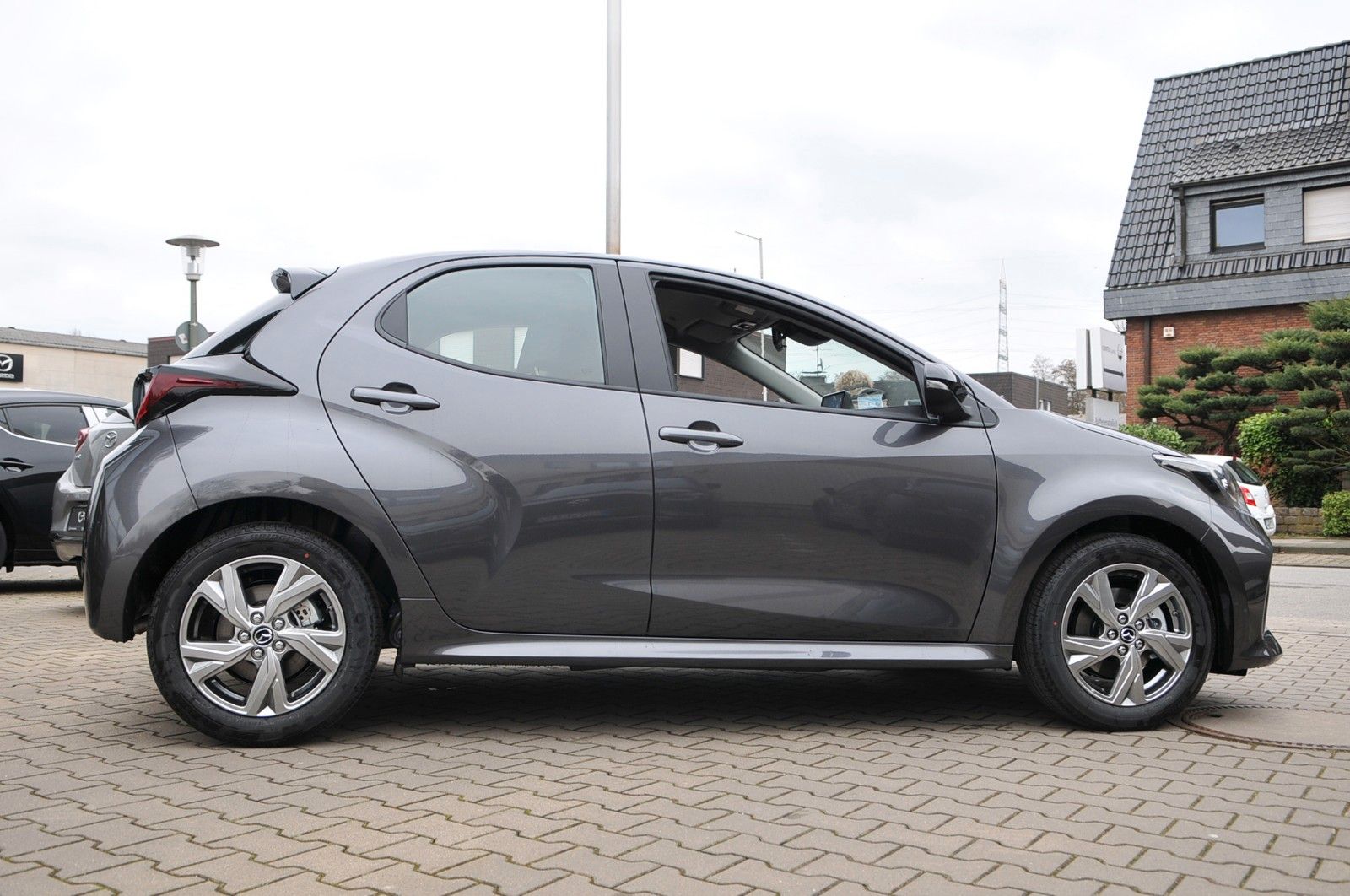 Mazda 2 Hybrid - Bild 5