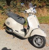 Vespa GTS 300 HPE RST Classic - VESPA GTS 300 HPE
