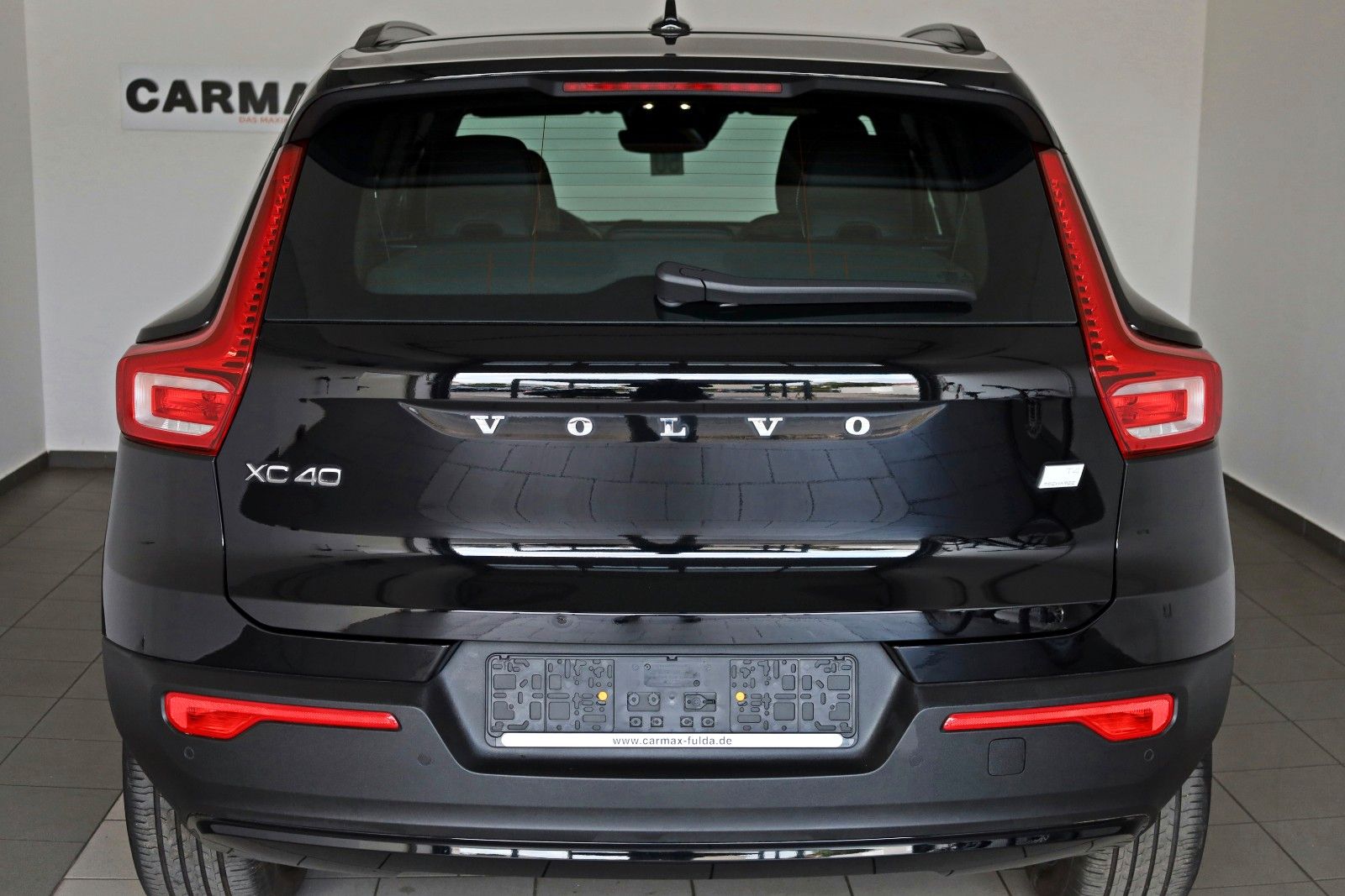 Fahrzeugabbildung Volvo XC40 R Design T.Leder,Navi,LED,Kamera,Apple CarP