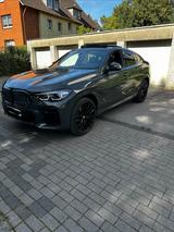 BMW X6 M50 M50i -i Pano AHK H/K HuD DA Prof. PA+ Las - BMW X6 M50 aus 2022