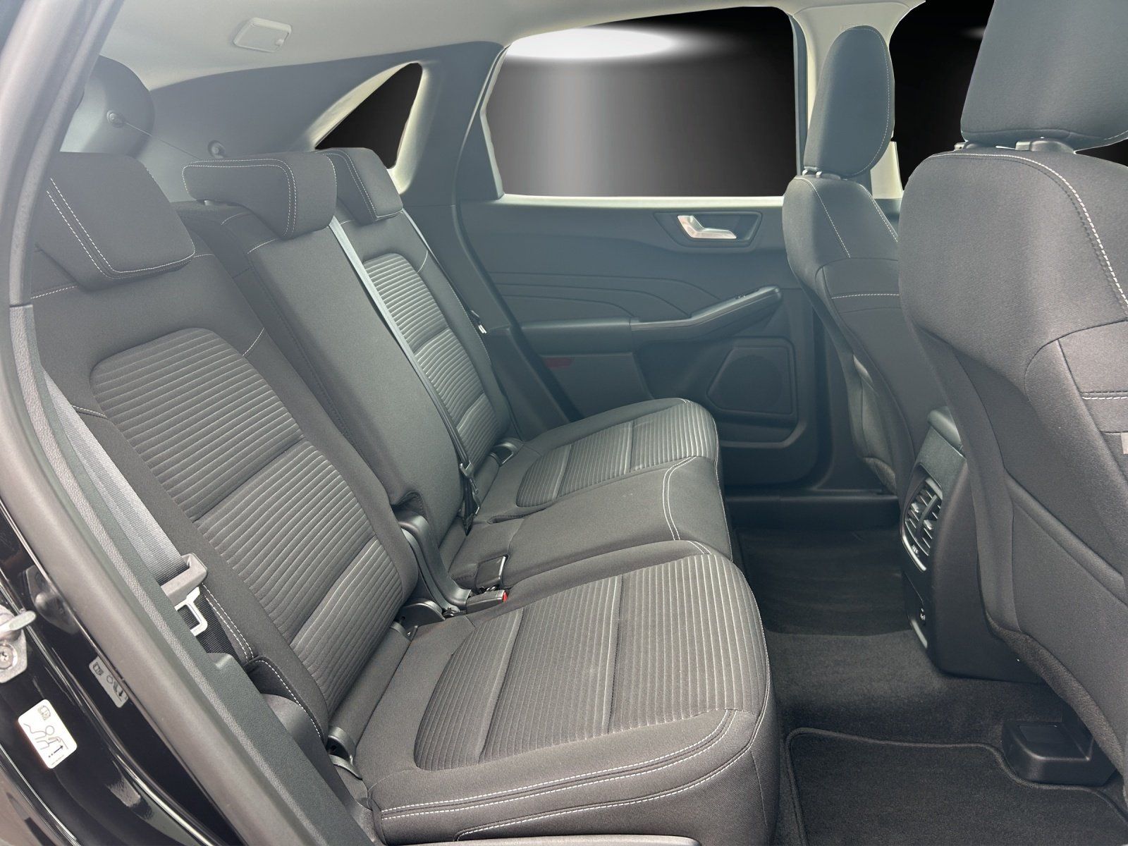 Fahrzeugabbildung Ford Kuga 2.5 PHEV Titanium Aut./ACC/KAMERA/NAVI/SHZ/