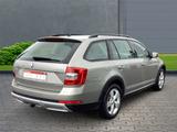 Skoda Octavia Combi Scout 4x4 2.0 TDI+Anhängerkupplung - Skoda Octavia: Kombi, Anhängerkupplung