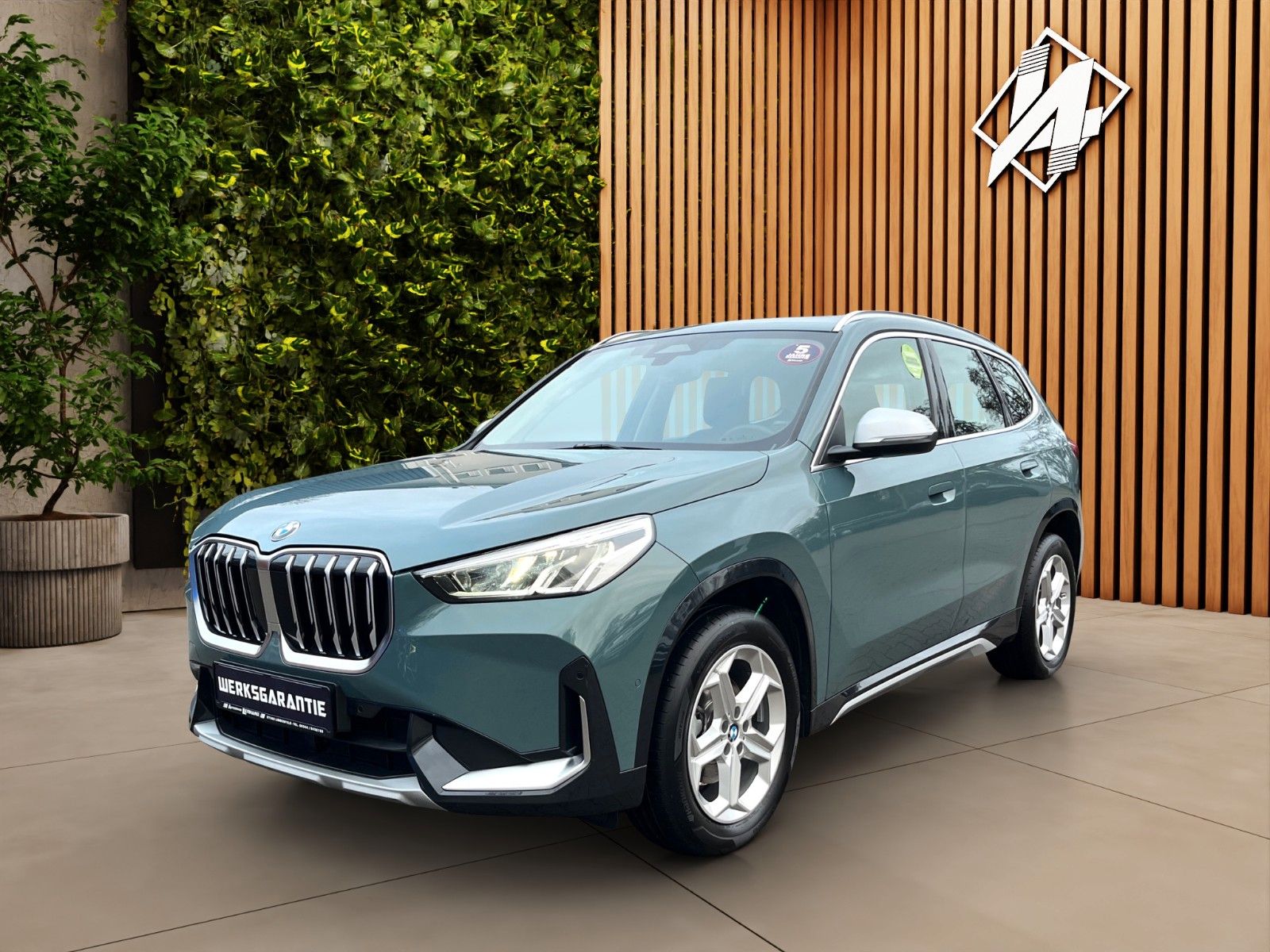 Fahrzeugabbildung BMW X1 18d sDrive*xLine*NAVI*PDC*KAMERA*u.v.m**