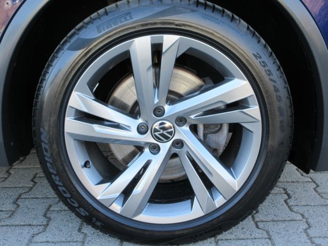 Tiguan Allspace 2.0 TSI 4Motion DSG R-Line Sport