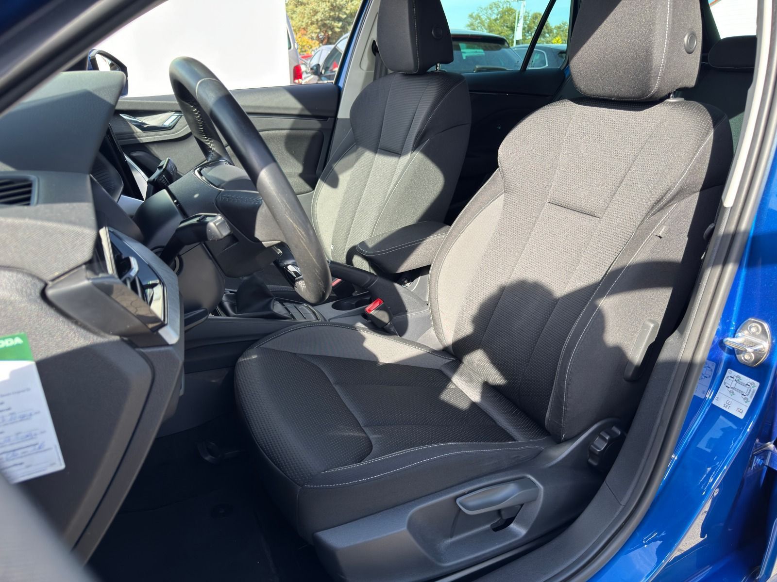 Fahrzeugabbildung SKODA Kamiq 110PS 6-Gang*NAVI*RFK*AHK