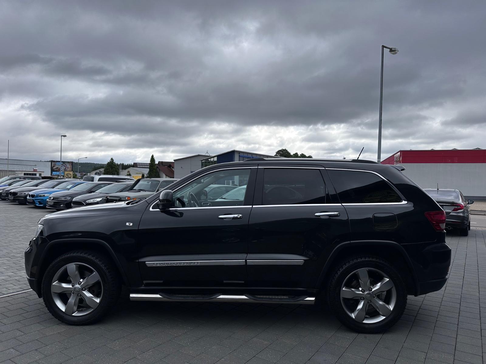 Jeep Grand Cherokee 3.0 CRD Overland | 241 ch | BVA | Cuir | GPS | Suspension pneumatique | Sièges chauffants | Attelage