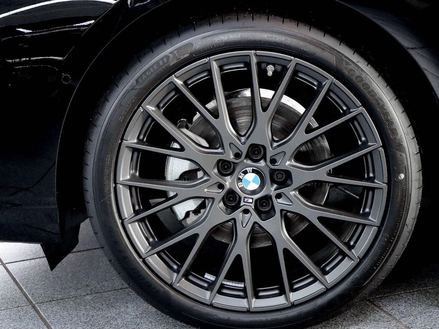 BMW 120d "Black Sale" M-Sportpaket, 19-Zoll, Premium