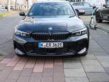 BMW 330e xDrive M Sport ACC RFK NAVI LED PDC V+H LM - BMW 330 in Köln