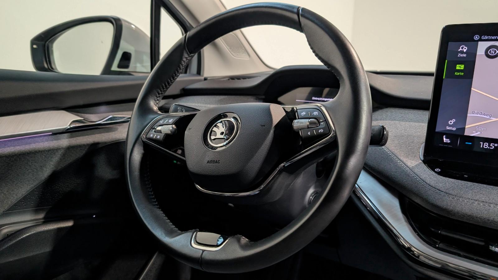 Skoda Enyaq 80 Loft ACC*LANE*SIDE*KAM*KESSY*W-PUMPE