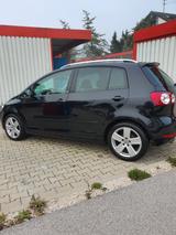 Volkswagen Golf Plus 2.0 TDI Style Style - VW Golf Plus Gebrauchtwagen in Augsburg