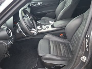 Alfa Romeo Giulia Veloce Q4 2.0 Turbo 16V Kam.+KeyLess+SHZ