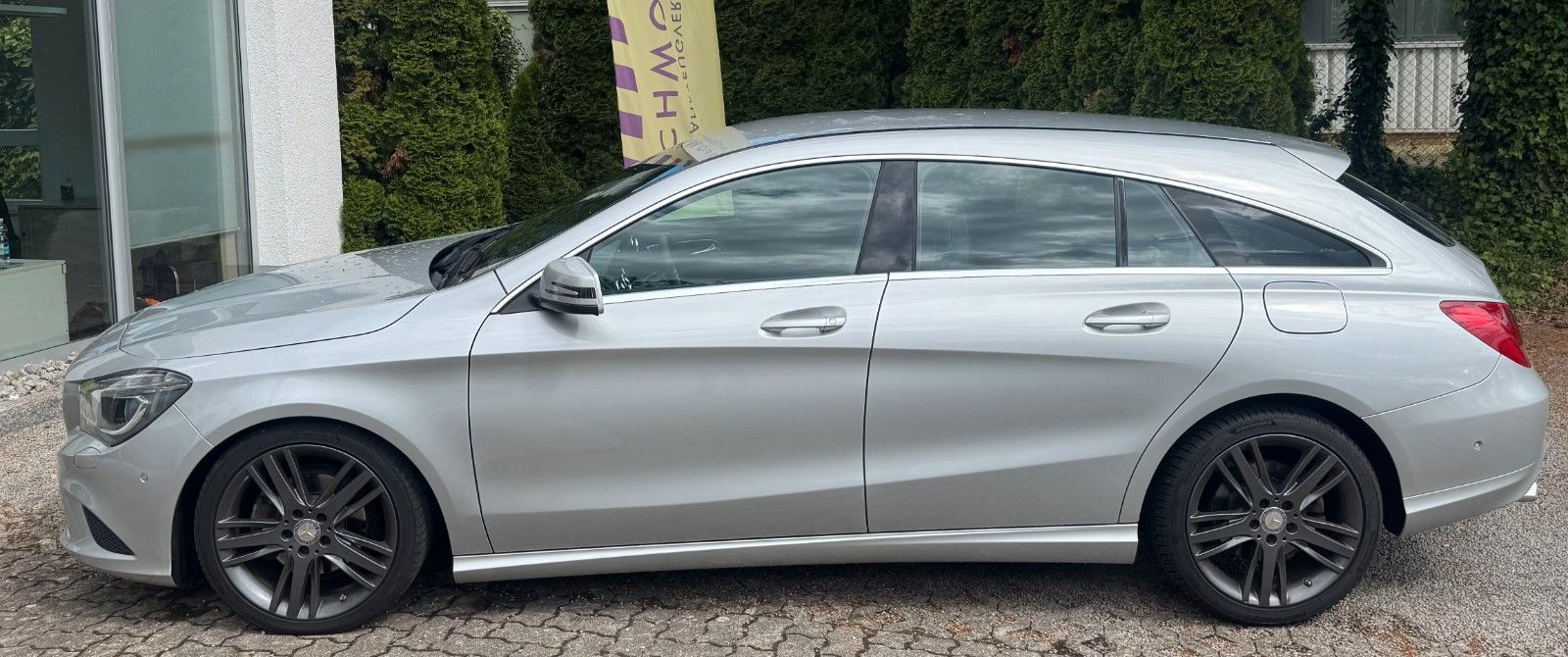 CLA Shooting Brake*Automatik*Xenon*Kamera*