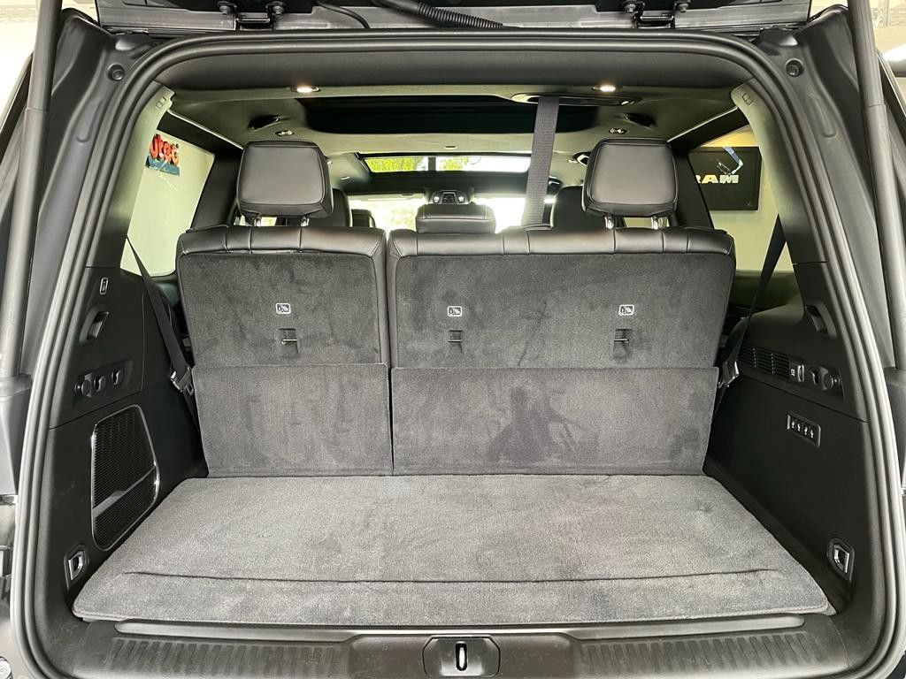 Fahrzeugabbildung Jeep WAGONEER SERIES II 5.7L-V8 E-TORQUE-PANORAMA