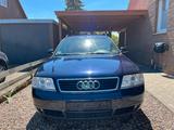 Audi A6 2.5 TDI - Audi A6 aus 2001: Kombi