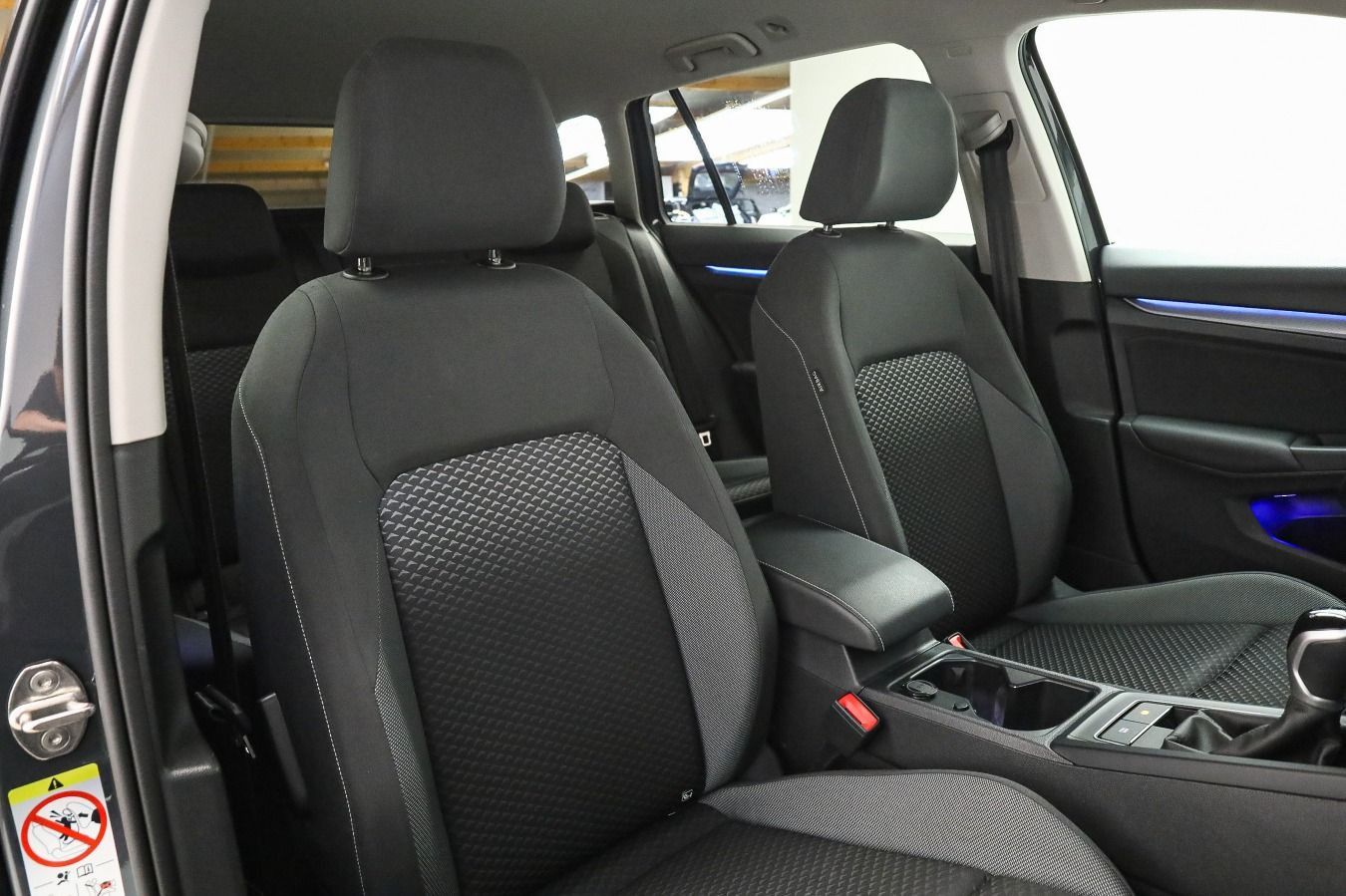 Volkswagen Golf - Bild 23