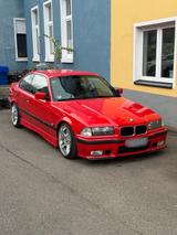 BMW E36 320i Coupe - BMW 320 aus 1995: Coupe
