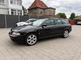 Audi A4 B5 2.8 Quattro Automatik Avant Kom... - Audi A4 aus 1998: 2.8