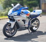 Kawasaki ZX9R RedBull Red Bull - KAWASAKI 2001 ZX9R