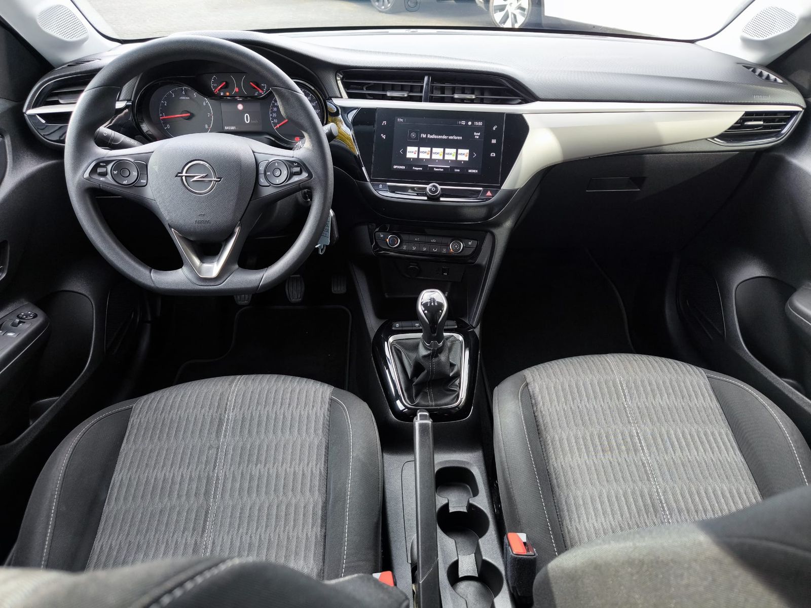 Fahrzeugabbildung Opel Corsa Edit 5TÜR+NAV+SHZ+KLIMA+KAMER+TEMP+MFL+DAB