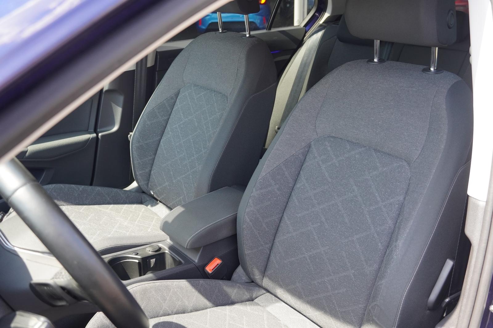 Volkswagen Golf VIII Life eTSI DSG LED Navi ACC Totwinkel, миниатюра 19