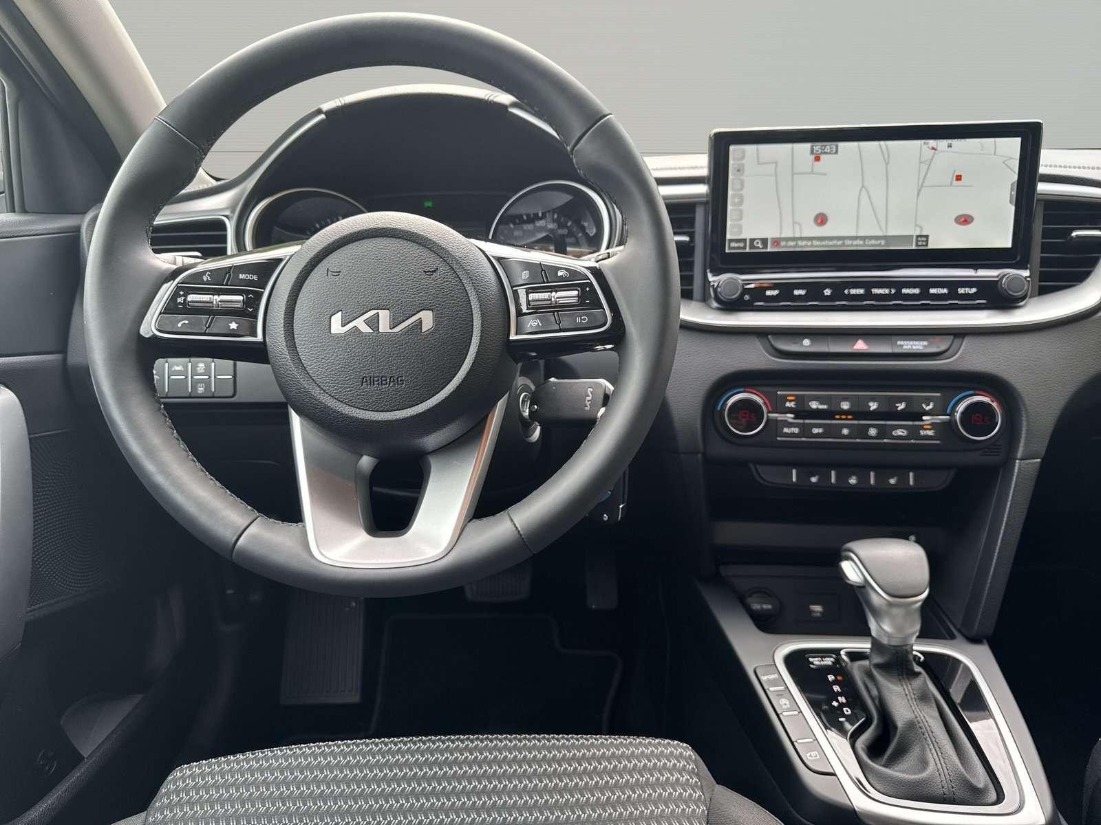 Kia Ceed SW / cee d SW SW 1.5 T-GDI DCT7 OPF -NAVI-K