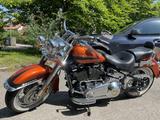 Harley-Davidson Softtail DeLuxe (FLDE) - HARLEY-DAVIDSON SOFTTAIL