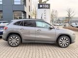 Mercedes-Benz EQA 250 Progressive / Distronic / Head-UP / PANO - graue Mercedes-Benz EQA