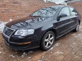 Volkswagen Passat Lim. 1.6i - Volkswagen Passat mit Benzin-Antrieb: Limousine, 1.6