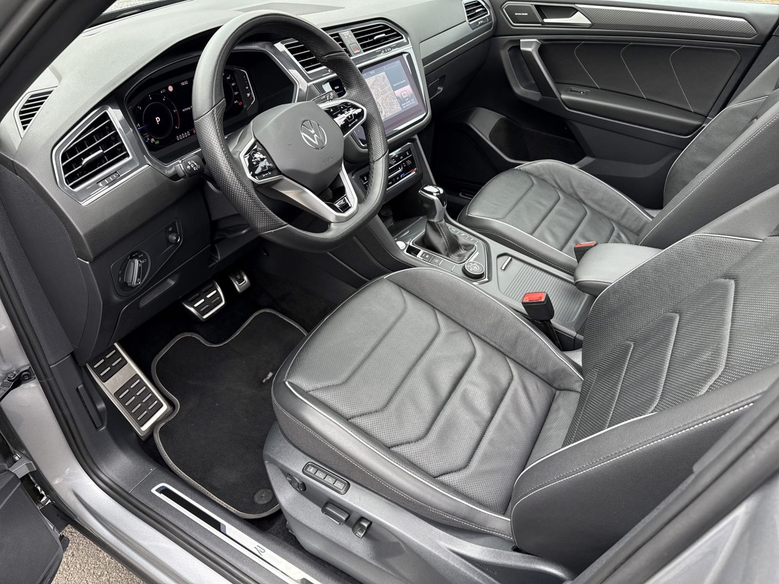 Volkswagen Tiguan Allspace R-Line 2.0 TDI 4Motion DSG PANO foto 8