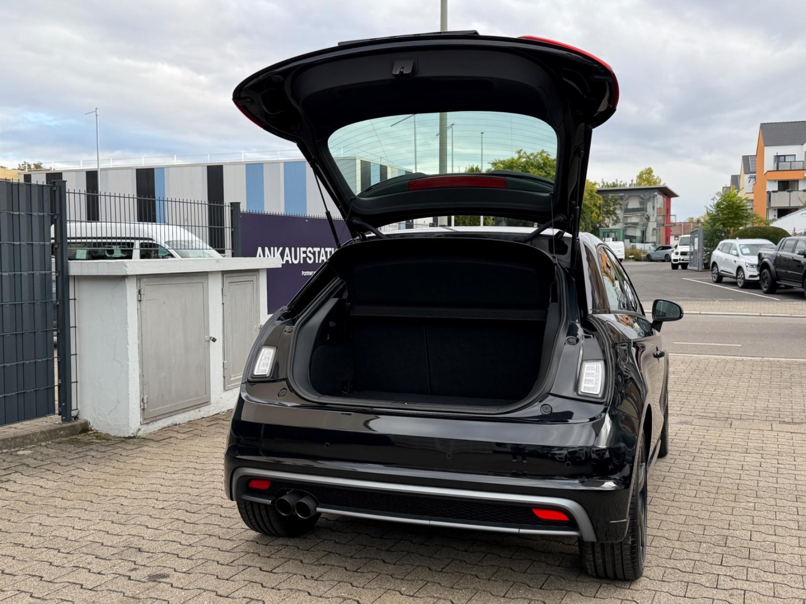 Audi A1 S-Line Sportpaket*1HD*AUTOM*NAV*PDC*LED*73TKM