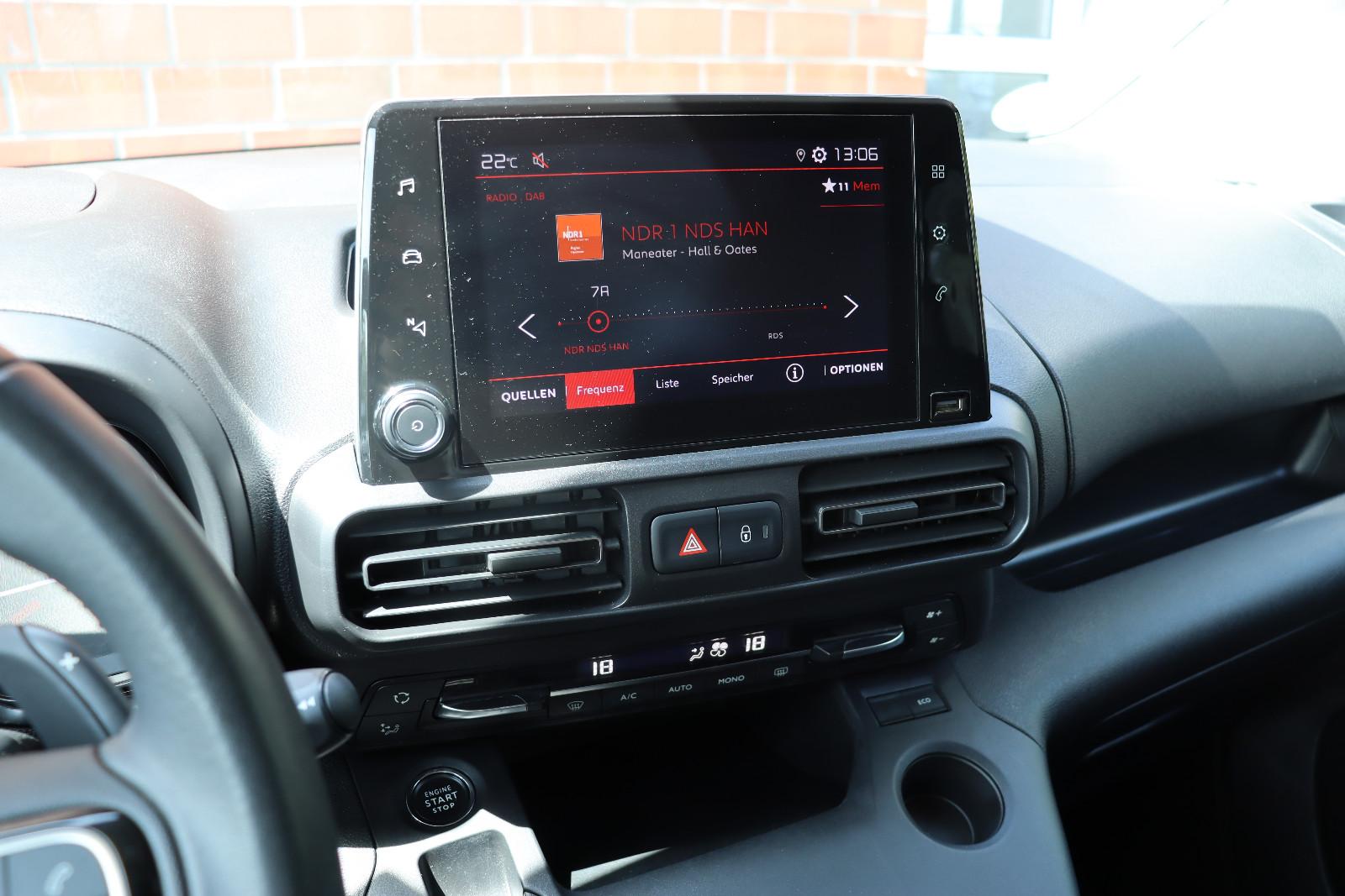 Citroën Berlingo 1.5 HDI MPV Feel M Aut. LED 360° 1.Hand