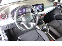 Fahrzeugabbildung Seat Arona FR-Line TSI,Apple CarPlay,Top-Zustand