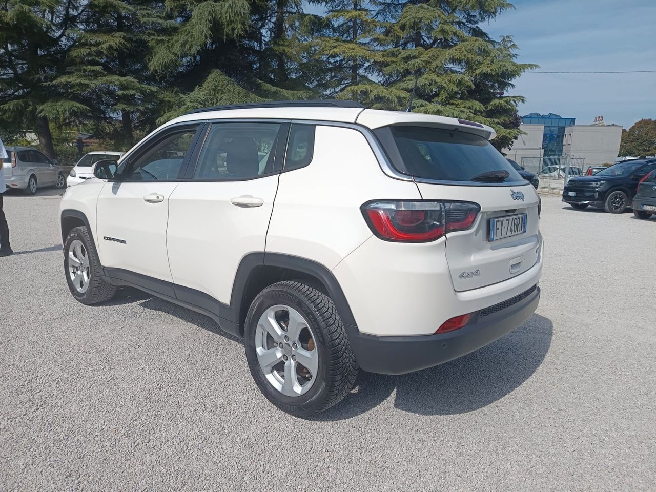 Jeep Compass 2.0 Multijet II 4WD TUA A 255€ AL M imagem 2