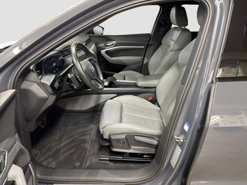 Audi Q8 e-tron - 9