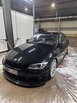 BMW 330i Cabrio M Sport Edition  - BMW 330 aus 2011: 330i