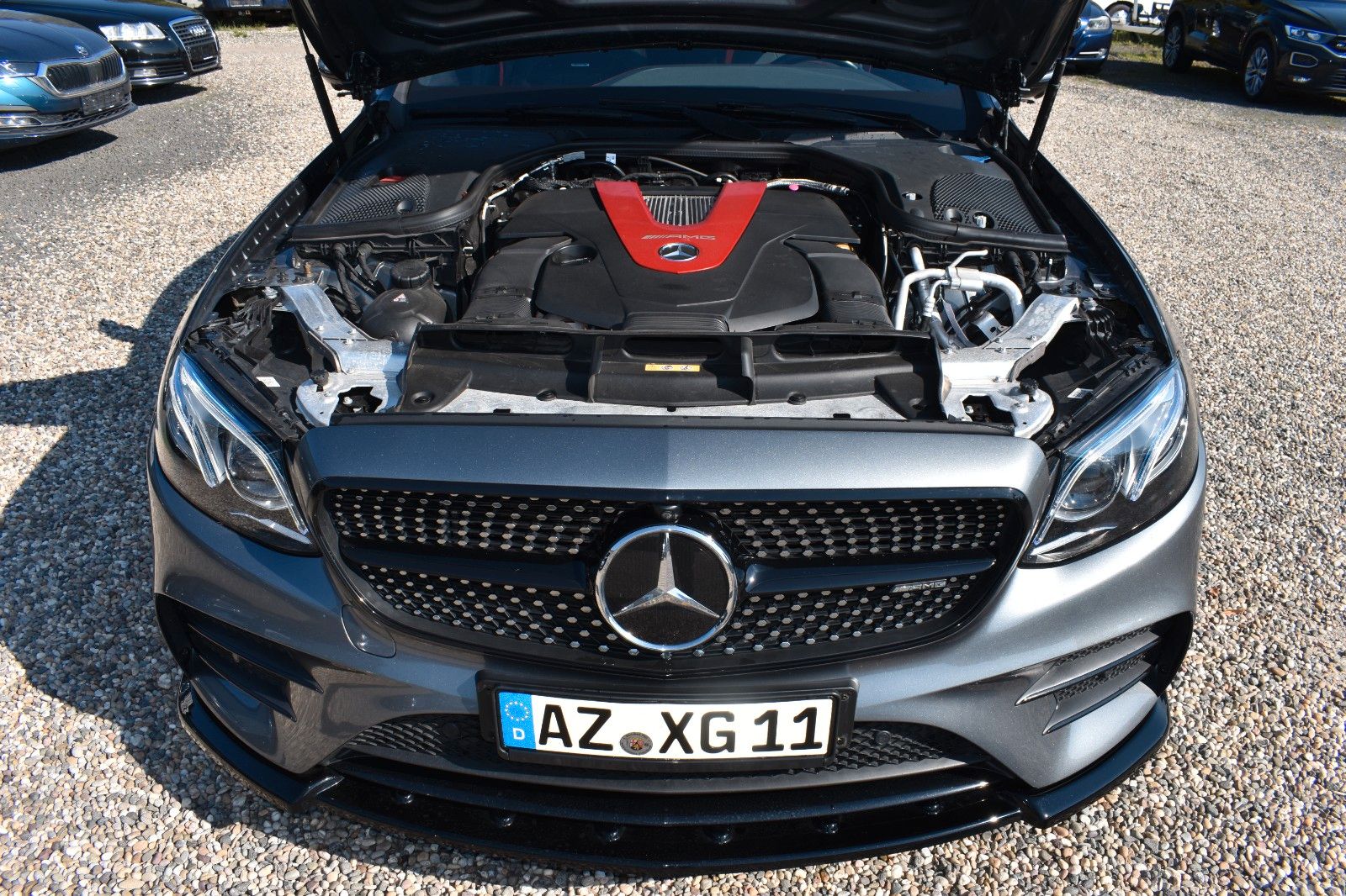 Fahrzeugabbildung Mercedes-Benz E 43 AMG Lim. 4Matic Nightp HUD Multibeam Panora