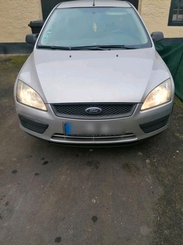 Ford Focus 2006, Tuv bis 03/25