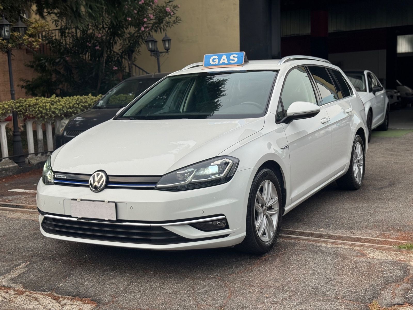 Volkswagen Volkswagen Golf Variant 1.4 TGI DSG Business Blu